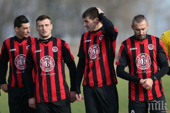 Локомотив (Сф) представя новите в събота