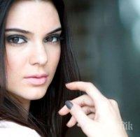 Всички искат Кендъл Дженър