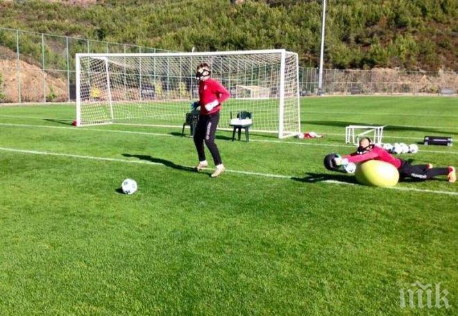 ЦСКА тренира с кислородни маски (снимки)