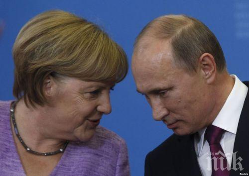 Рейтингът на Меркел пада
