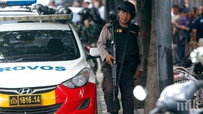Експерти със зловеща прогноза: Терористичните атентати в Джакарта може да поставят началото на кървава вълна 
