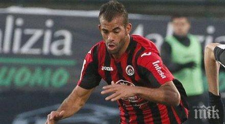 левски пробва бивша звезда локомотив софия