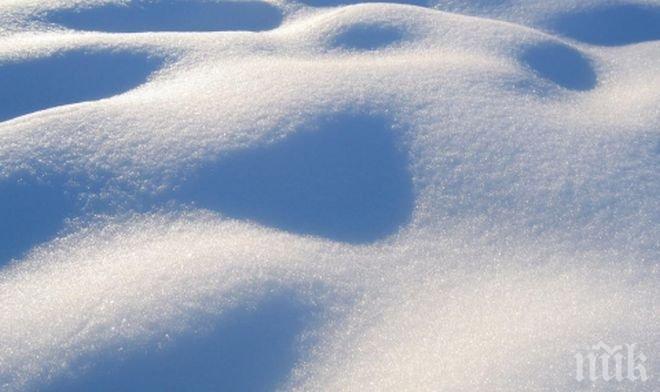 Топ синоптик предупреждава: Очаква се дебела снежна покривка