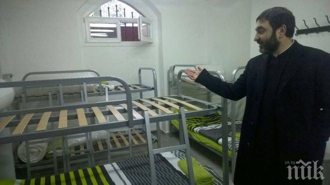 Антоний ще помага на бедстващи българи в Берлин