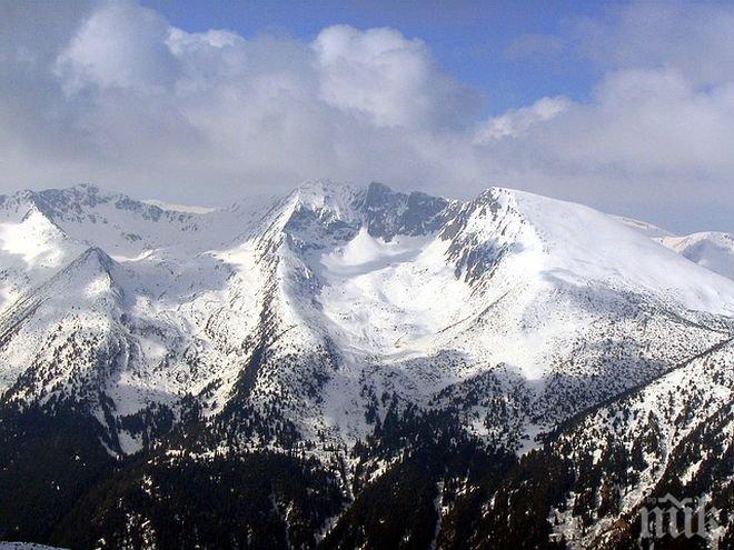 11 области с жълт код заради бурен вятър и виелици