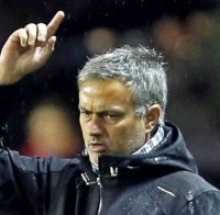 Моуриньо чака обаждане от Абрамович, за да се върне в 