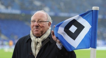 байер леверкузен подписа внука легендарния уве зеелер