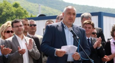 борисов открива обекти четвърти ден поред