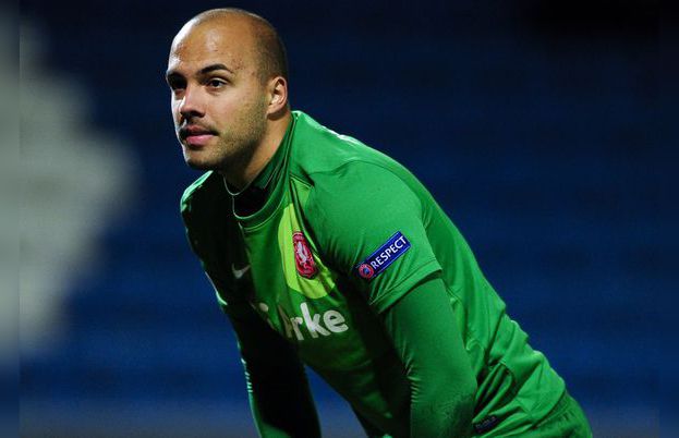 Михайлов преживя загуба на Твенте от Утрехт с 2:4 