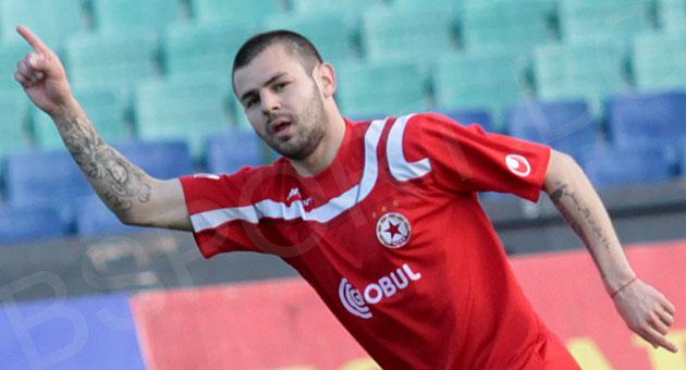 Спас Делев и Варела подписаха за година и половина с ЦСКА