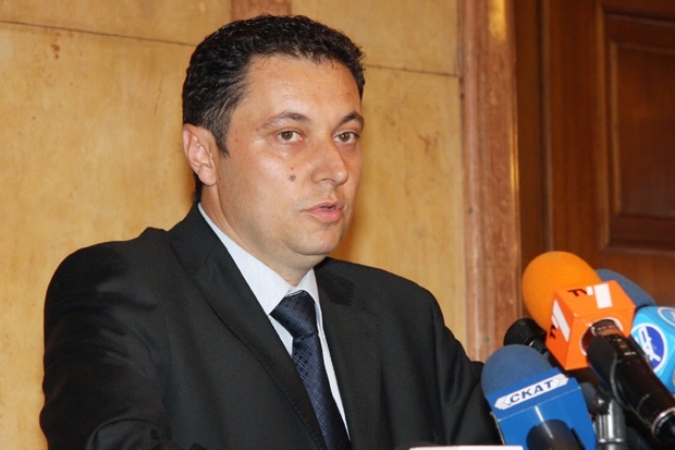 Яне за агент Буда: Ние първи съобщаваме много неща