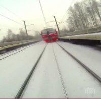 Каскада с влак завърши в болница (видео)