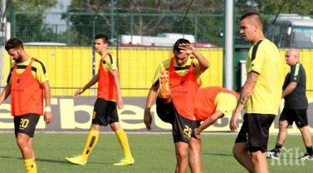 ботев пристигна турция