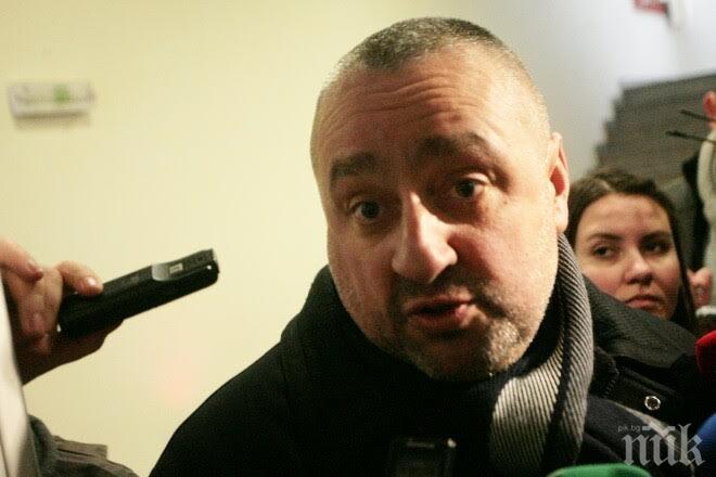 Шефът на Етичната комисия Ясен Тодоров: Искаха ни разпечатки от телефоните за скандала с есемеса