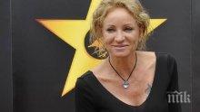 Браво! Мария Гроздева пребори коварна болест и записа да учи две висши