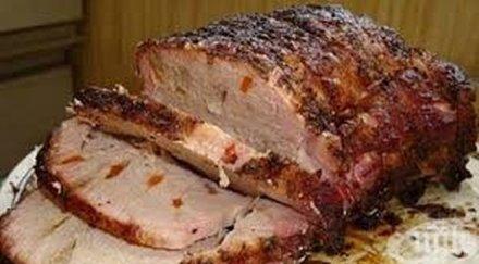 дания провокира бежанците наложи свинското задължително общинските столови