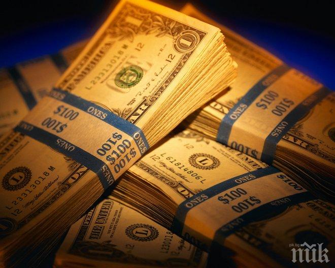 Най-богатият 1% от световното население печели 50 пъти повече от най-бедните 50%