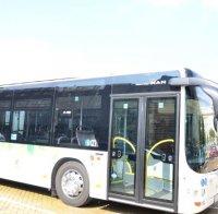 Луд екшън се разигра в бургаски автобус! Вижте какви гнусотии направи превъзбуден и надрусан младеж
