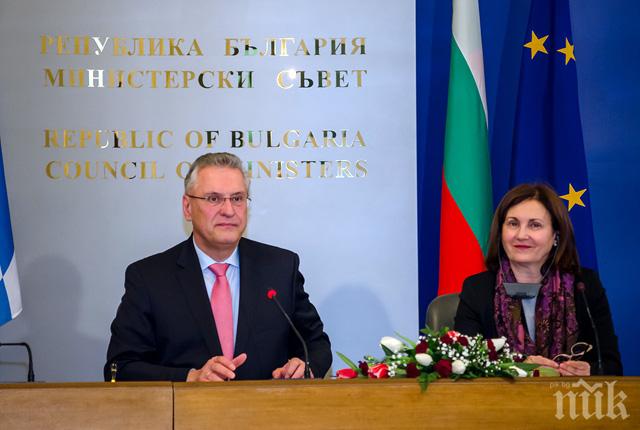 Йоахим Херман: България пази по-добре границите на Шенген от Гърция, но няма да бъде „чакалня за бежанците”