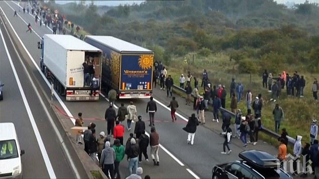 ЕС с извънредна среща в началото на февруари заради мигрантите