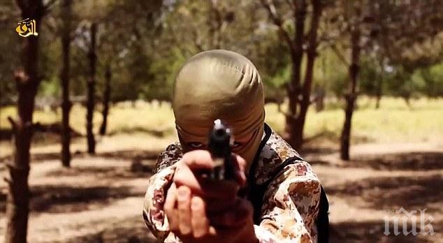 Потресаващо! 12-годишно проговори за ада в редиците на Ислямска държава! За да докаже лоялността си, трябвало да убие родителите си