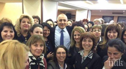 жените луднаха премиера борисов десетки чакаха щракнат снимки