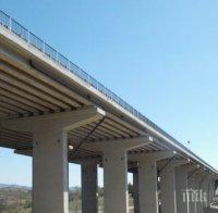 Теория: Камъкът, паднал от „Хемус” и ранил мъж, може да е паднал от камион