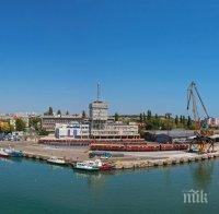 Нови ветроходни лодки купува Пристанище Варна за детското ветроходство в града