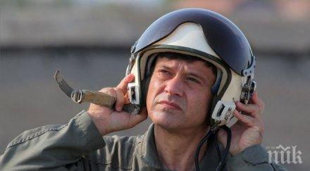 пик грандиозен скандал военна прокуратура проверява новия шеф отбраната протежето министъра присадената коса заподозрян подкуп 150 000 евро