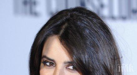 пенелопе крус неузнаваема обръсна главата снимка