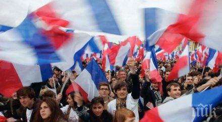 френските власти изправиха социален протест