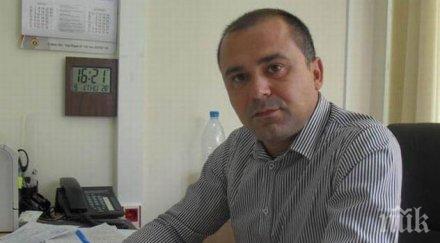 атака ексшефа земеделие опожариха джипа часове напусна поста