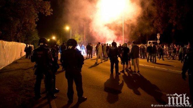 Задържаха в Испания девет души, наемали хора за сепаратистката ПКК