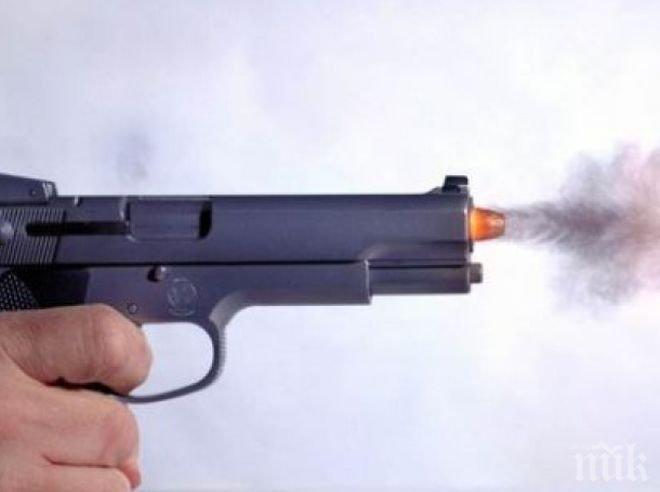 Двама убити при улична стрелба в Сиатъл