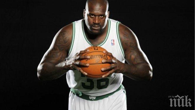 Вдигат статуя на Шакил ОНийл