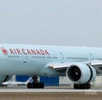 Самолет на „Еър Канада“ извърши аварийно кацане в Торонто заради разхерметизиране