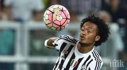 ювентус опит задържи колумбийски национал