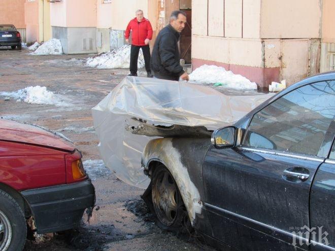 ПИК TV: Подпалиха три коли на семейство умишлено в Русе
