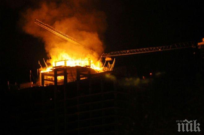 ПИК TV: Жена загина при пожар в дома й в Казанлък