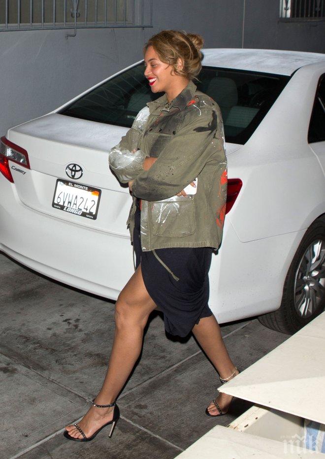 Бионсе снима с дубльорка, защо ли?