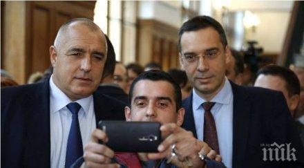 борисов тръгна бругас прясна риба направи десетки селфита