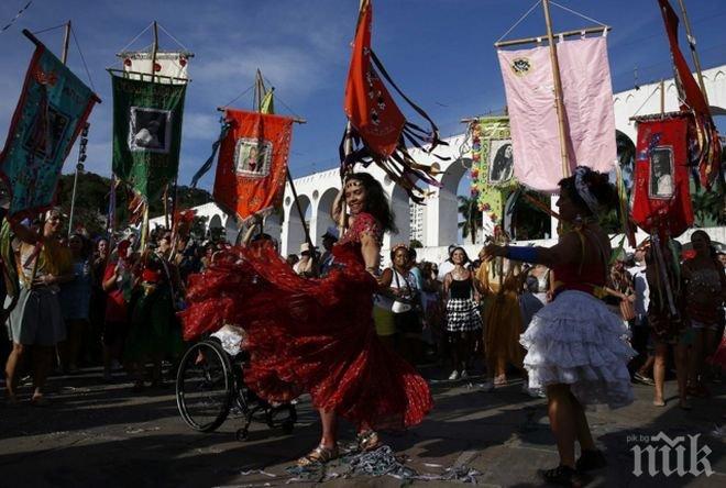 Трескава подготовка за карнавала в Рио де Жанейро