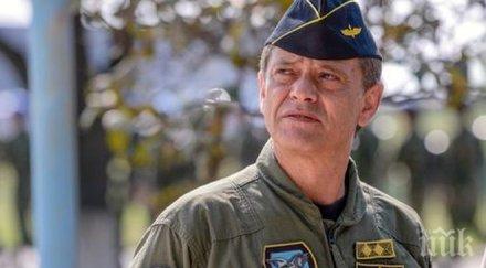 министерски съвет решава началника отбраната