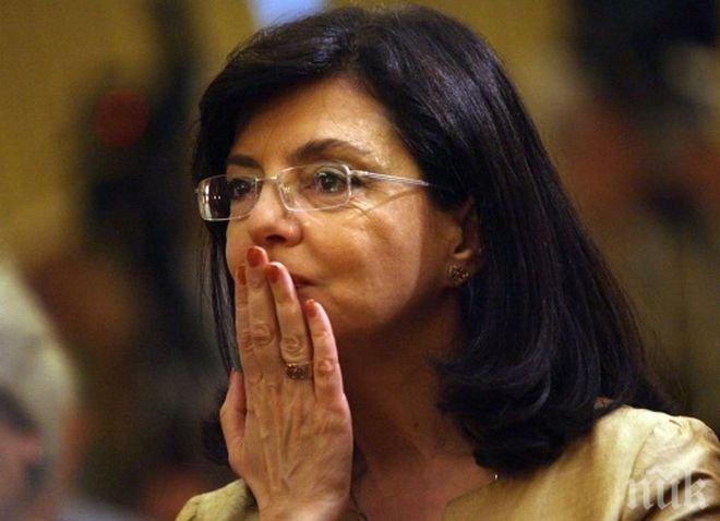 Кунева: За мен е важна политиката, какво ще решат парламентарните групи е тяхна работа