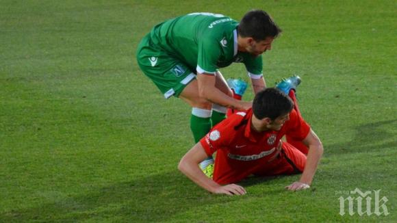 Лудогорец не успя да победи седмия в Чехия