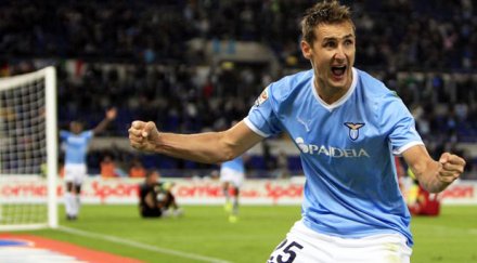 мирослав клозе възстановява месеца