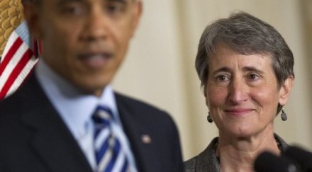 обама номинира жена вътрешен министър