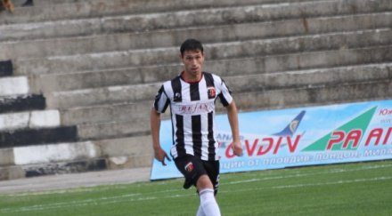 кавдански носи първа победа локомотив турция