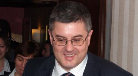 социалистите искат премиера герб дава