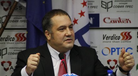 слави бинев скрити листове досието буда